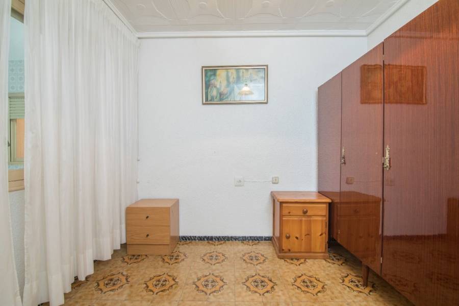 Venta - Piso - Asilo - Pisos Azules - Elche